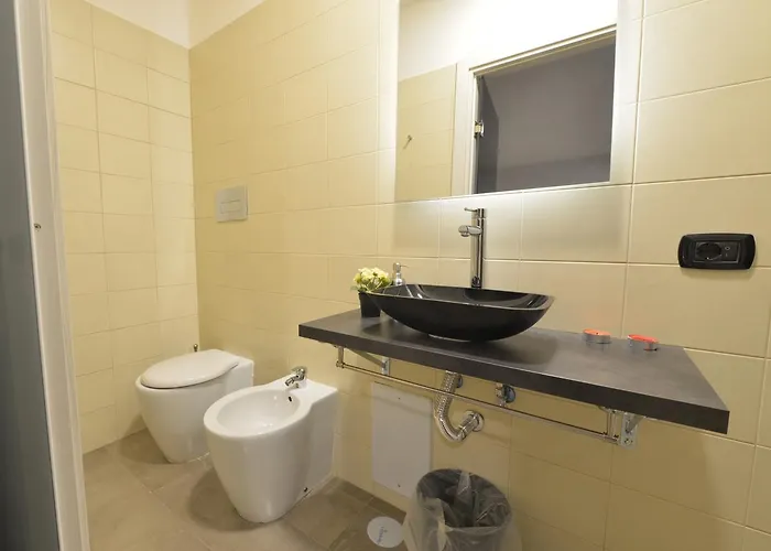Napoli Central City 4* Neapel