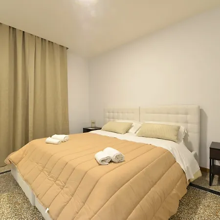 Napoli Central City Casa de hóspedes