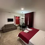 Casa de hóspedes Napoli Central City